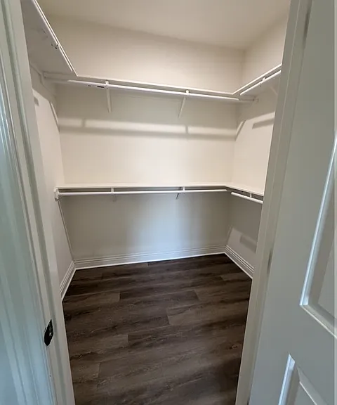 312 W Edna Pl — Photo 14