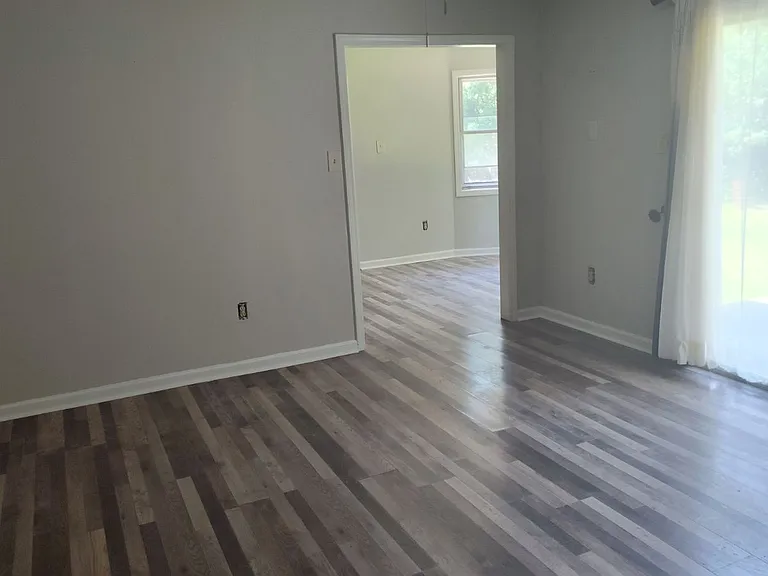 7010 Old Brownsville Rd — Photo 17