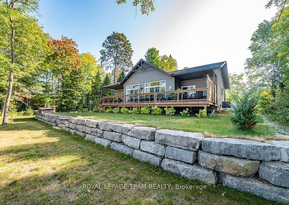 1st image of 42153B Combermere Rd S