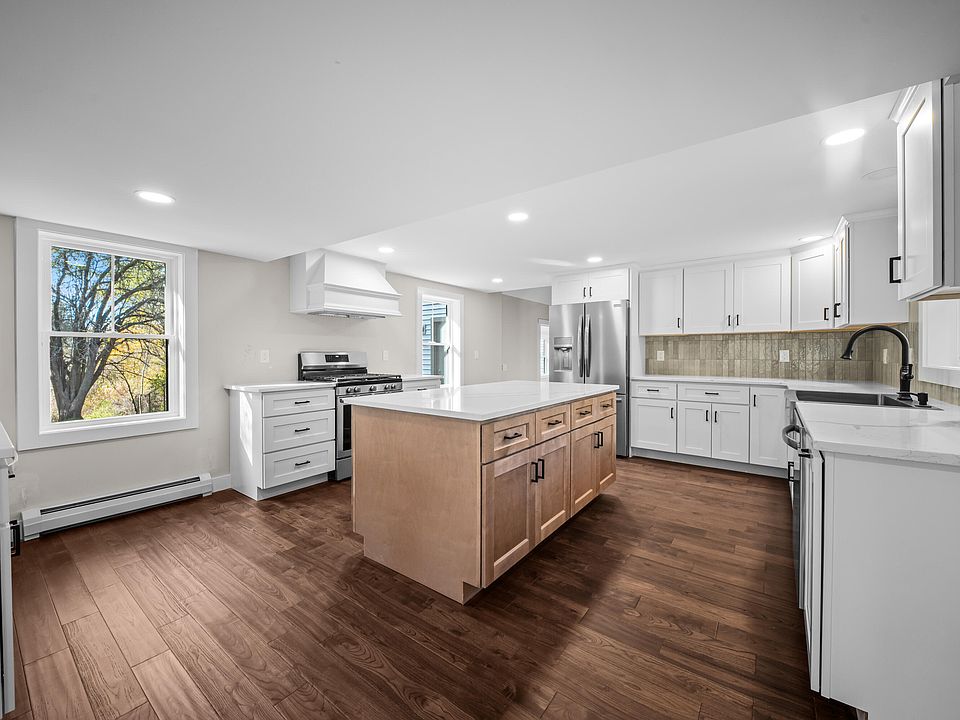 1st image of 31 Birch Hill Road