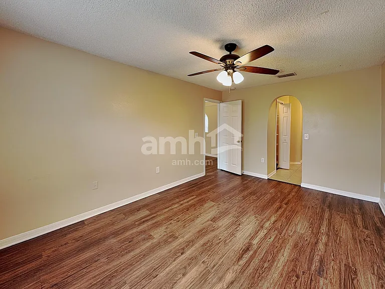 7358 Grey Fox Ln — Photo 9