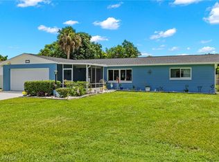 208 Lowry Ave, Lehigh Acres, FL 33936