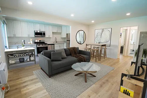 Floor plan 4B