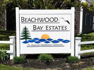 7 Beachwood Bay Dr APT 4, Cutler, ME 04626