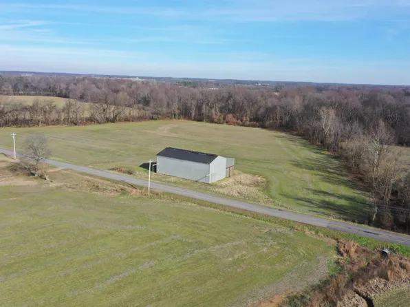 1057 State Route 381 7 #8-9, Sedalia, KY 42079