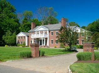 6 Cramer Ln, Mendham, NJ 07945