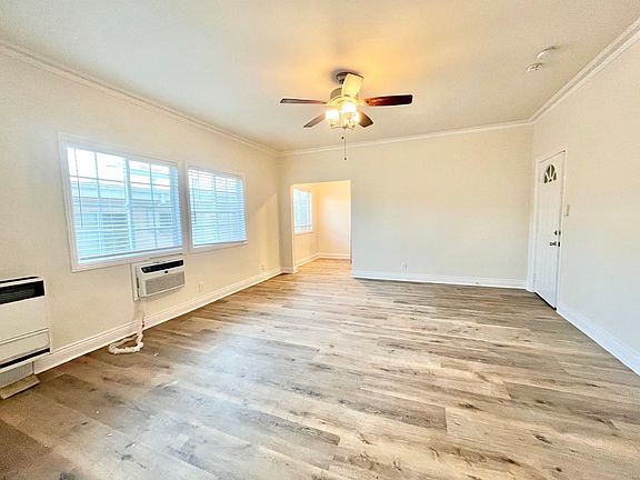 3rd image of 1319 N Bronson Ave #206