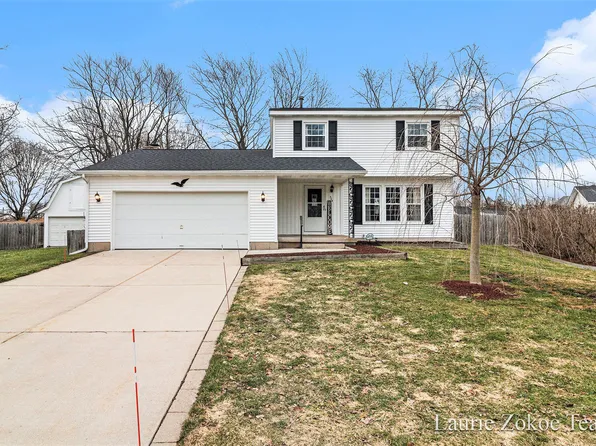 564 Harrison St, Coopersville, MI 49404