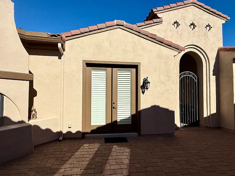7425 W Caro Rd #2 — Photo 3