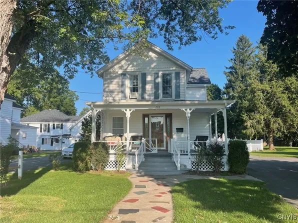 703 Sherrill Rd, Sherrill, NY 13461