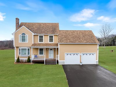 2 Lexington Trail, Salem, CT, 06420