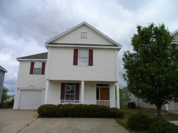 115 Loch Ln
