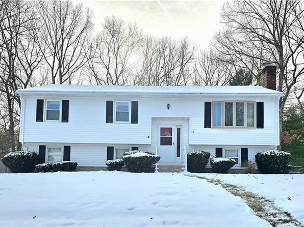 10 Butternut Dr, Coventry, RI 02816