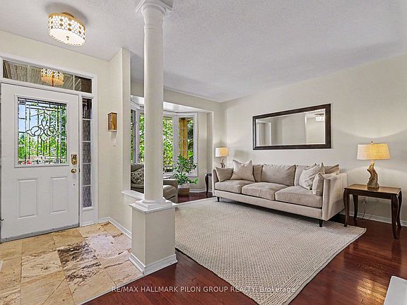 3rd image of 2139 Valin St