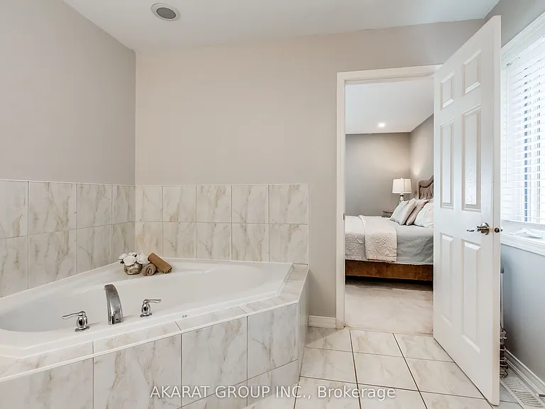 3320 Cline St — Photo 30