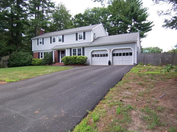 18 Fairhaven Road, Nashua, NH 03060