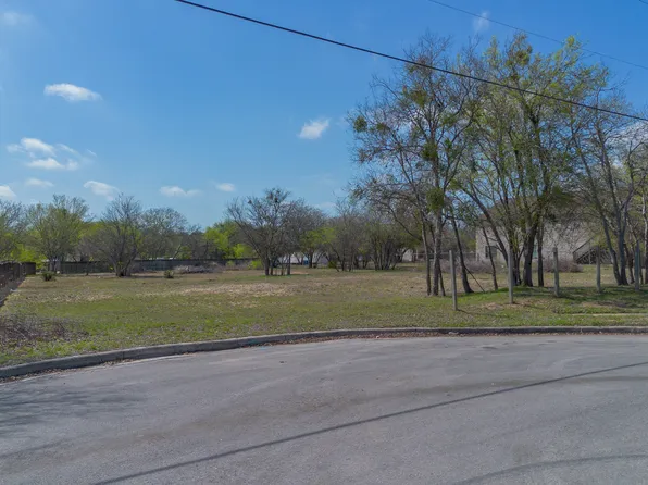 7402 Pipers Run, San Antonio, TX 78251