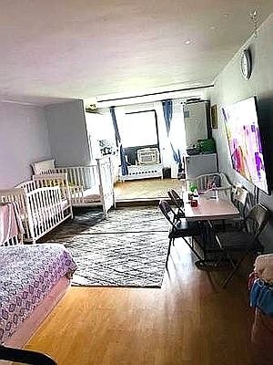 5th image of 61-35 98th St APT 2G