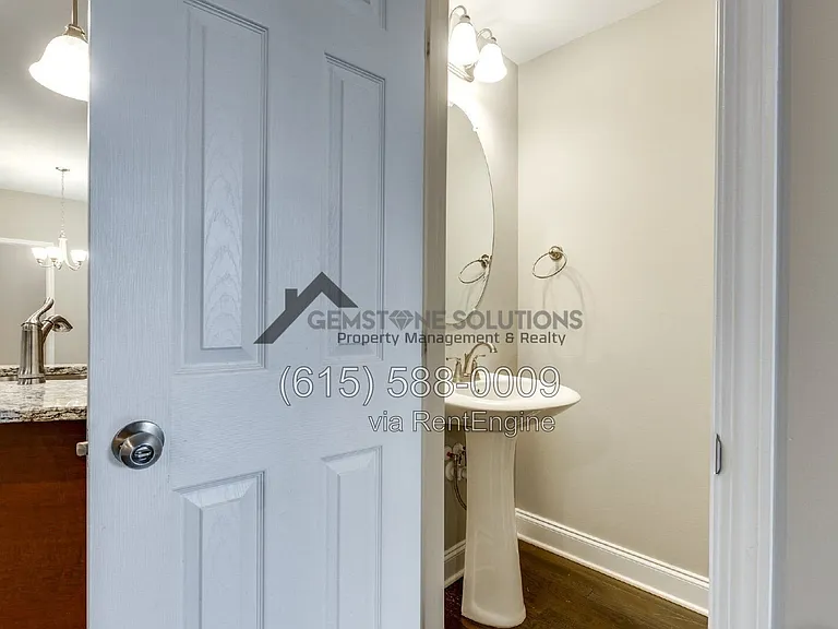 714 Hahn Ct — Photo 16