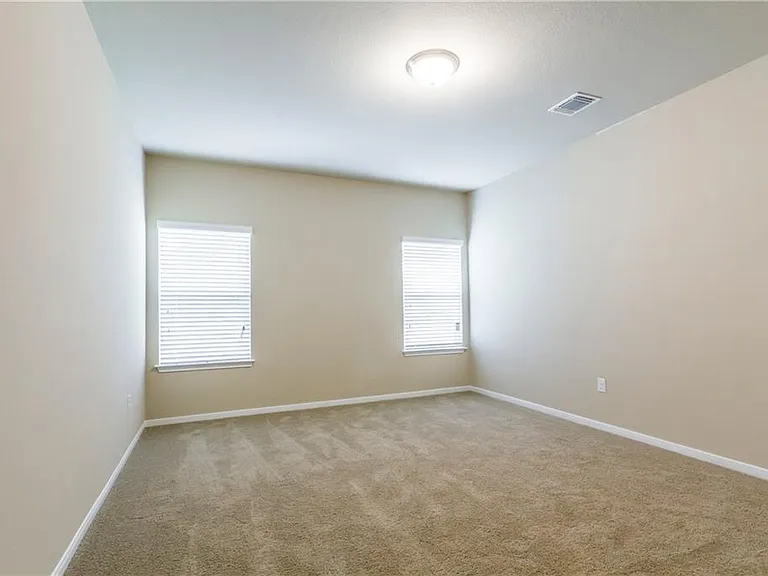 6521 Ranchito Dr — Photo 17