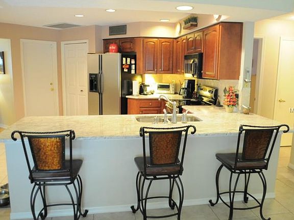 5th image of 2706 Buckhorn Oaks Dr