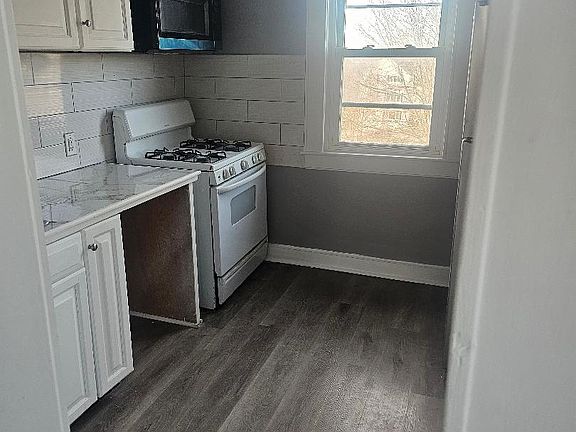 5th image of 170 Buffinton St APT 3