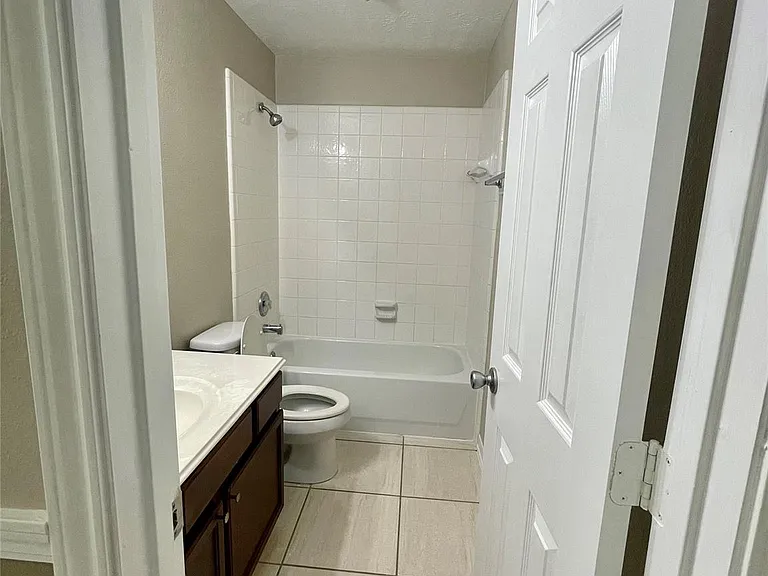 9135 Gianna Ct — Photo 12