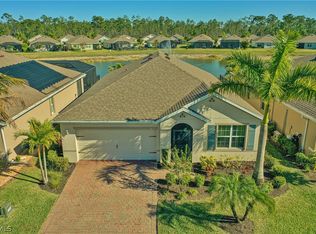 20056 Sweetbay Dr, North Fort Myers, FL 33917