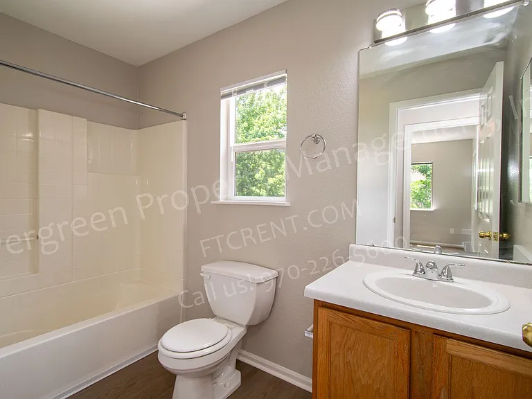 3326 Warren Farm Dr — Photo 20