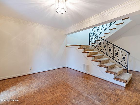 2nd image of 422 Sprite Rd APT 1