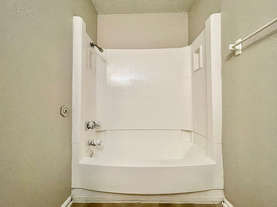 Walnut Manor Apartments / JV Apartment Rentals Hillsboro, TX Zillow