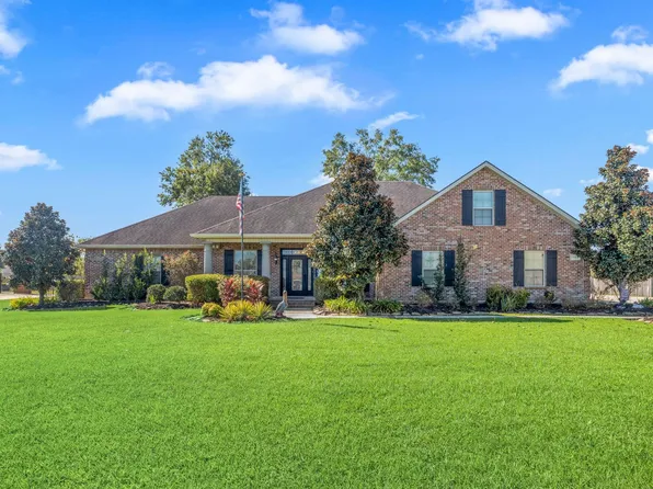 1723 Woodland Forest Dr, Lake Charles, LA 70611