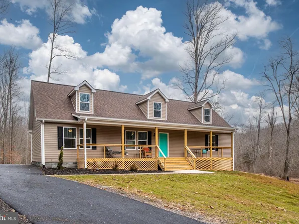 6200 Adamson Ln, Woodford, VA 22580