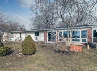 4501 Hamlet Cir, Madison, WI 53714