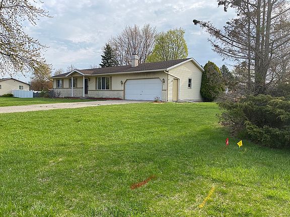 2nd image of 3668 Hensler Pl