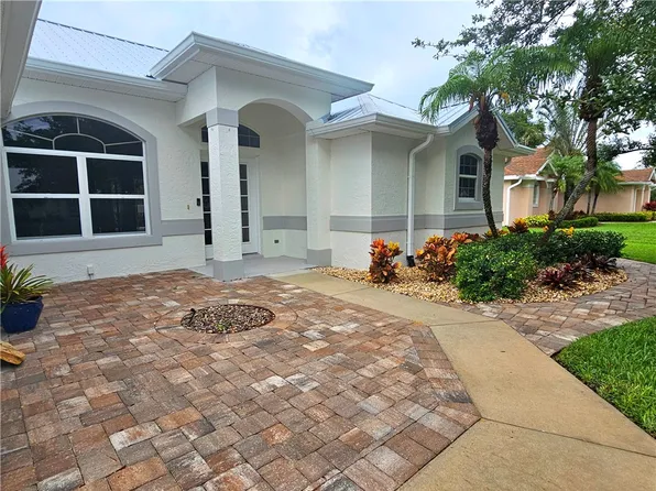 5057 5th Mnr, Vero Beach, FL 32968
