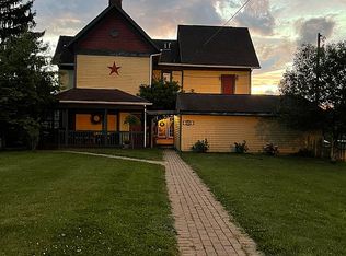 355 Stout St, Bridgeport, WV 26330