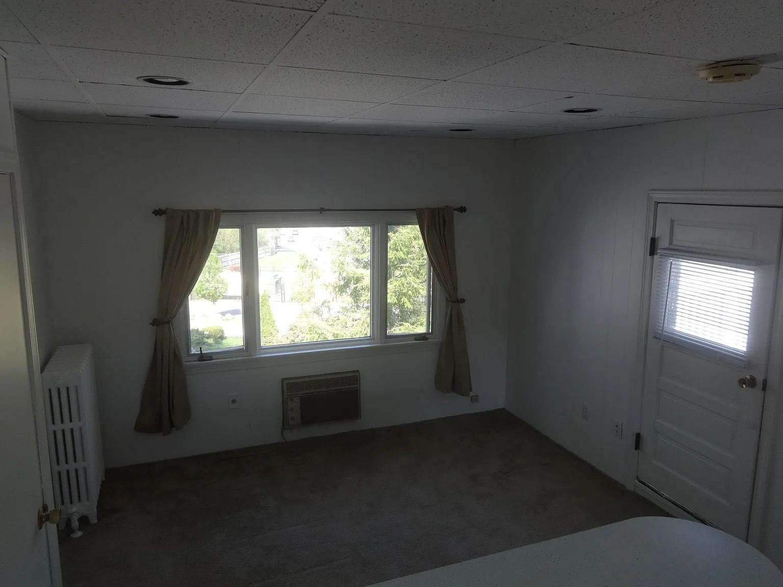 Montvale Ave, Woburn — Photo 2