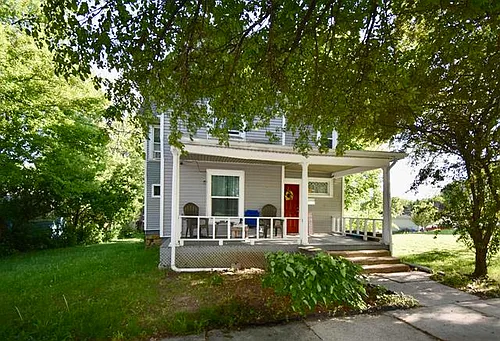 1722 Chestnut St Photo 1