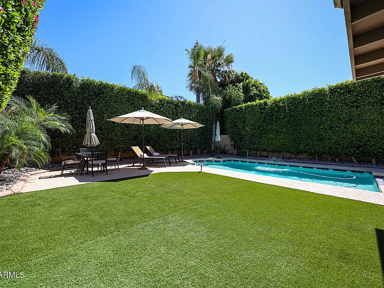 8085 E Del Trigo — Photo 31