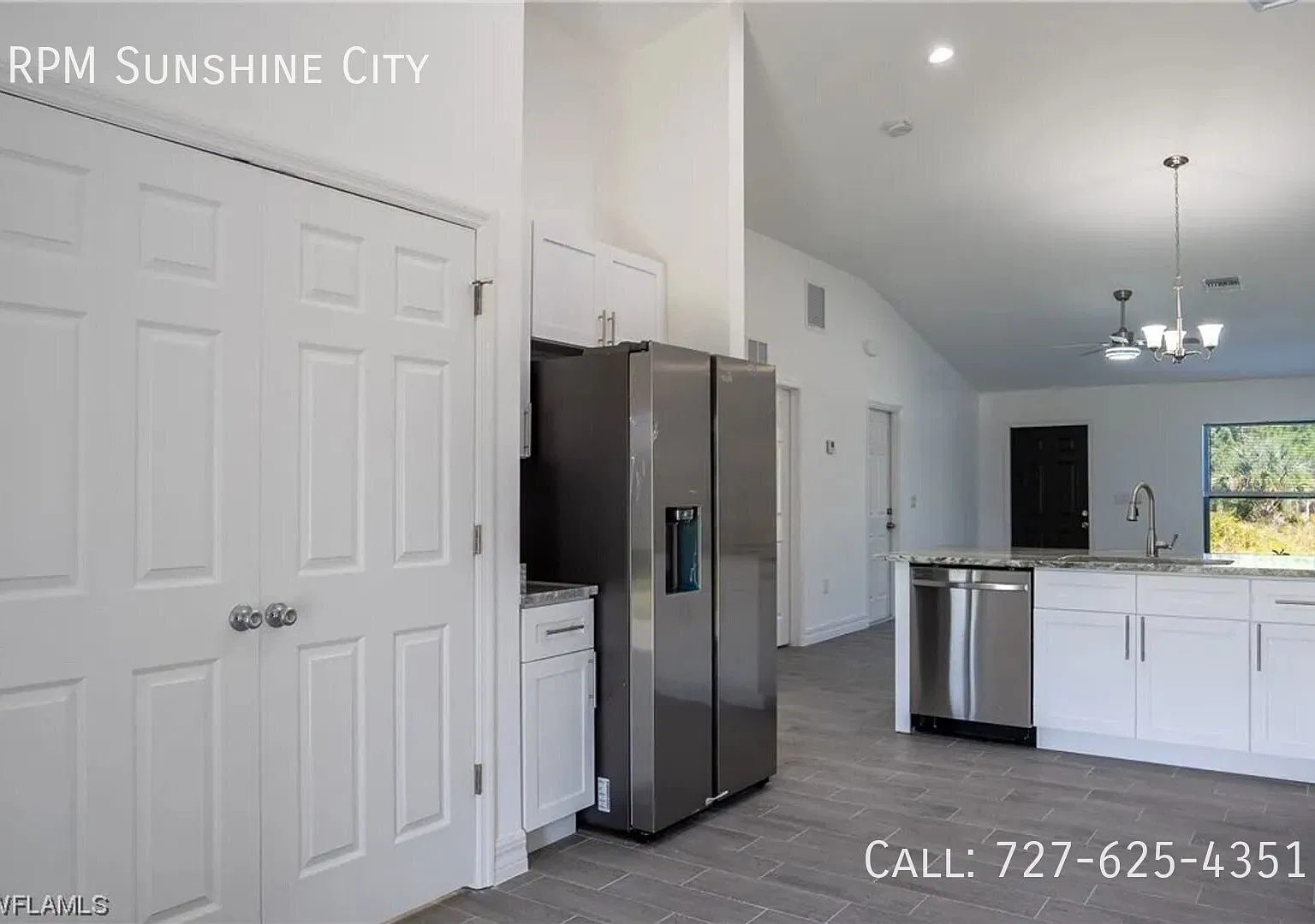 Newer Construction Duplex in Lehigh Acres 2 Bed / 2 Bath with Attached Garage — Photo 4