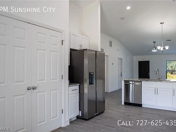 4th image of 4633 22nd St SW