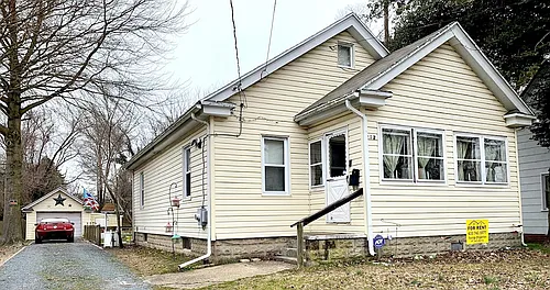 712 Roger St Photo 1