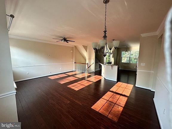 3rd image of 3574 Huntley Manor Ln #3574
