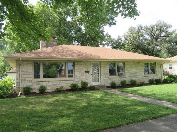 627 E Main St, Morris, IL 60450