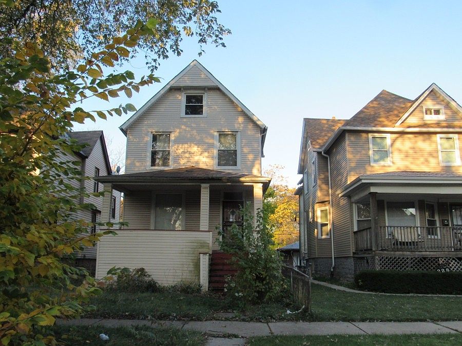 1st image of 224 N Waller Ave