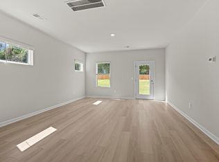 715 Cozy Bluff Rd, Spartanburg, SC 29301