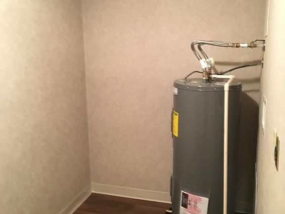 Washer/Dryer Utility Room