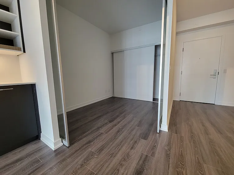 20 Edward St #7 — Photo 12