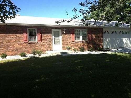 2nd image of 444 Independence Station Rd